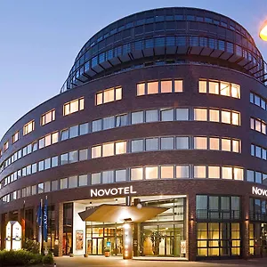 4* Отель Novotel
